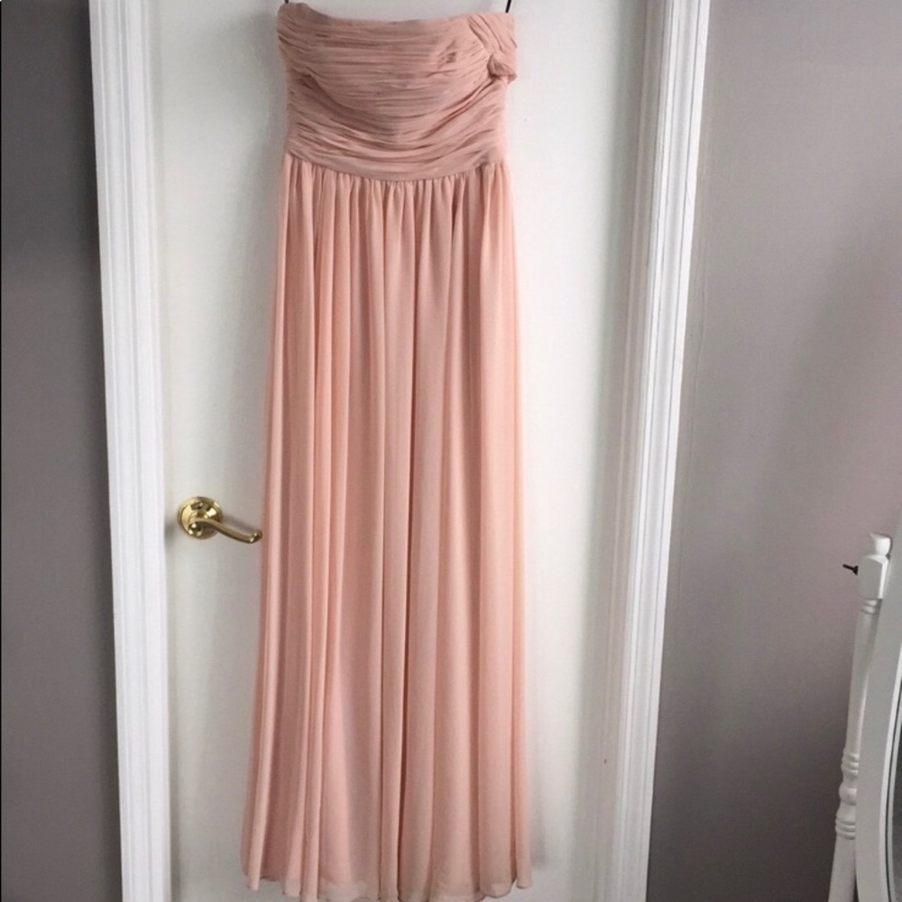 Vera wang blush gown